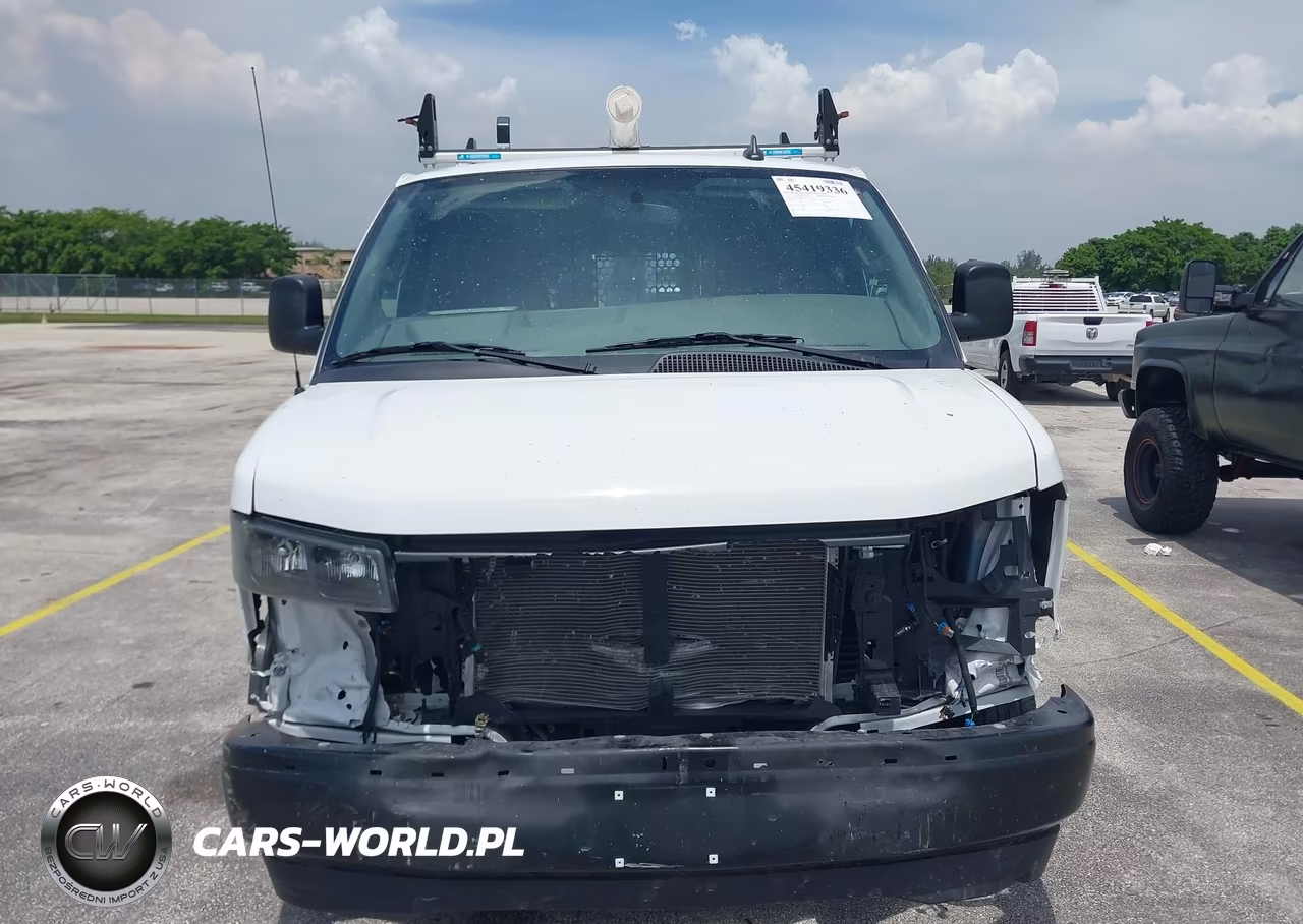 2024 Chevrolet Express 2500 Cargo Utility - Service Van VIN:1GCWGAF78R1179279 - 12