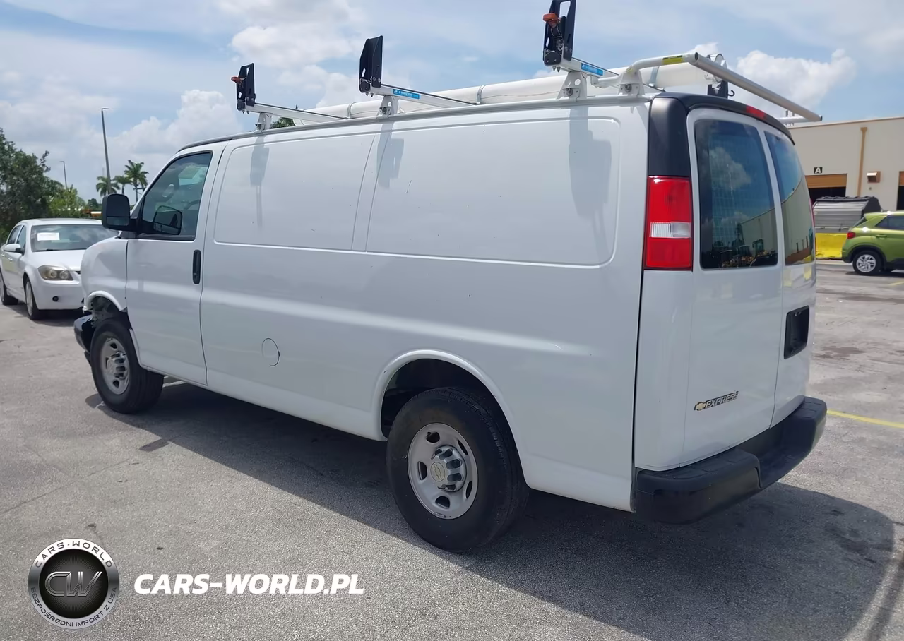 2024 Chevrolet Express 2500 Cargo Utility - Service Van VIN:1GCWGAF78R1179279 - 3