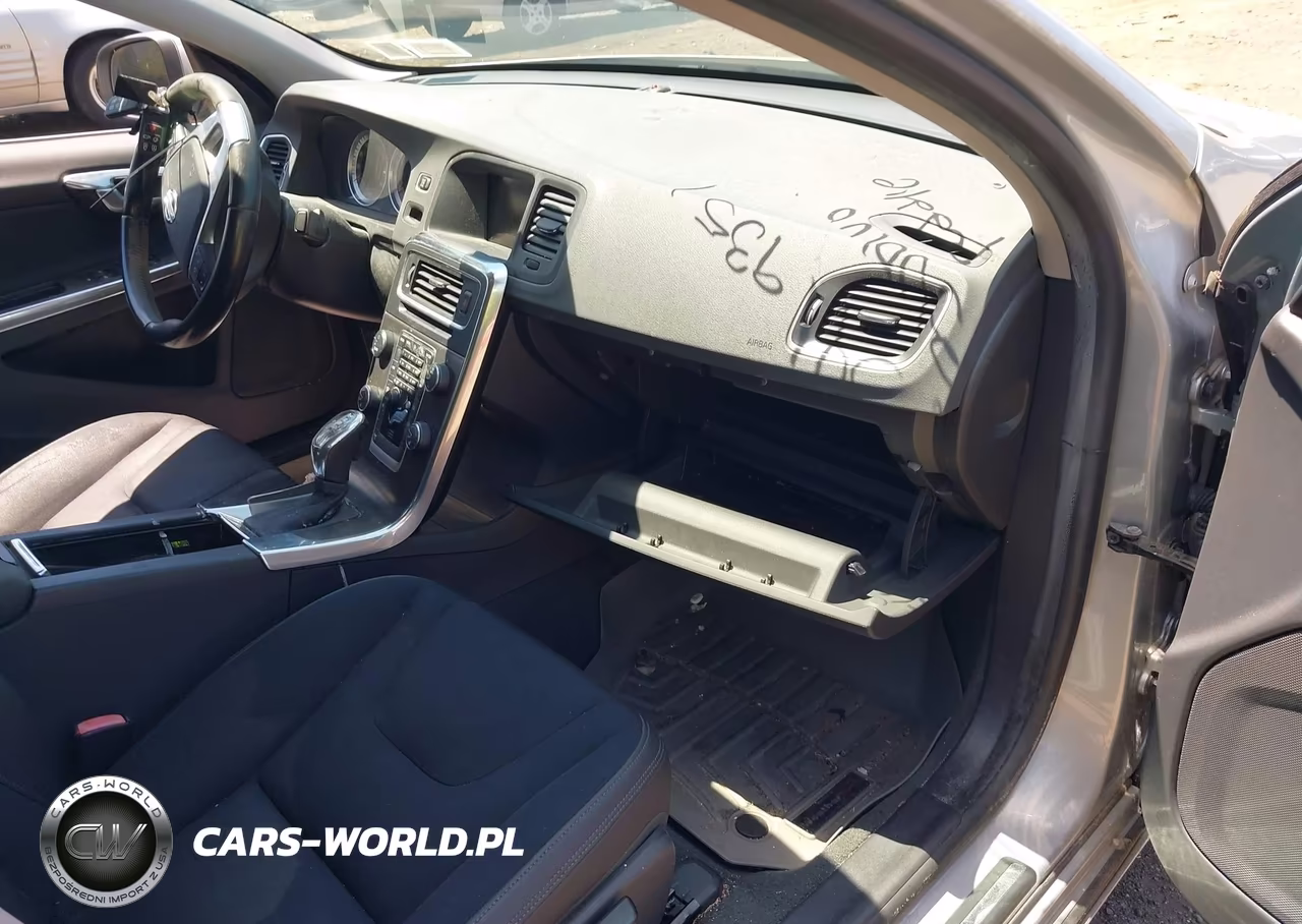 2013 Volvo S60 T5-T5 Platinum-T5 Premier-T5 Premier Plus VIN:YV1612FH8D2176475 - 5