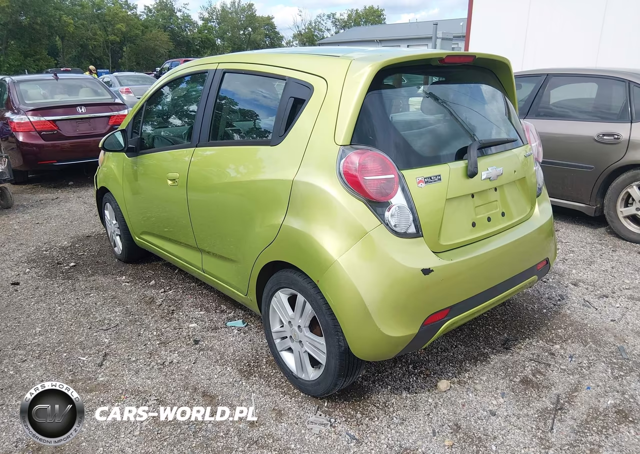 2013 Chevrolet Spark Ls Auto VIN:KL8CB6S93DC500530 - 3