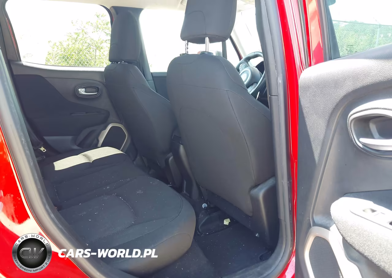2017 Jeep Renegade Sport 4X4 VIN:ZACCJBABXHPG20771 - 8