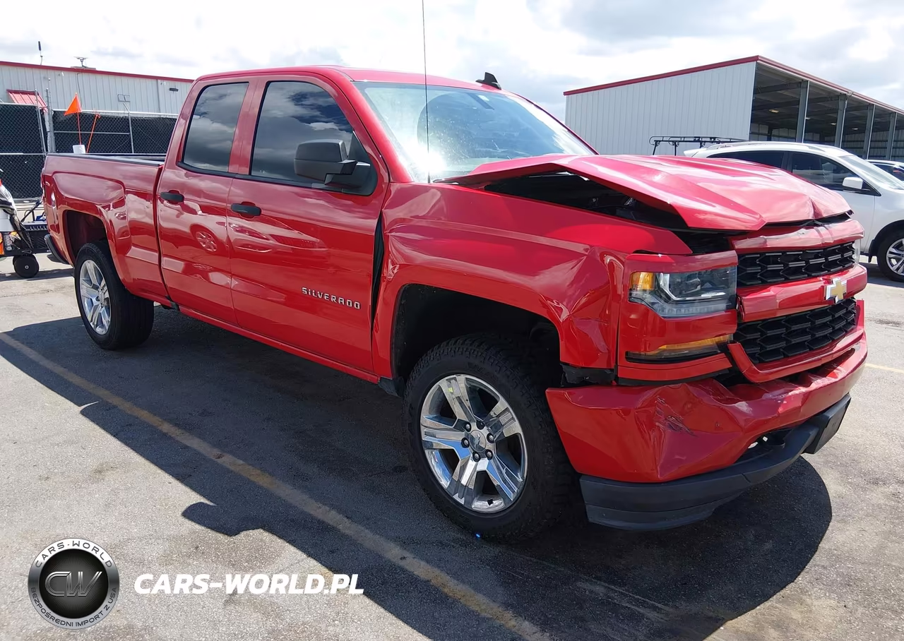 2017 Chevrolet Silverado 1500 Custom
