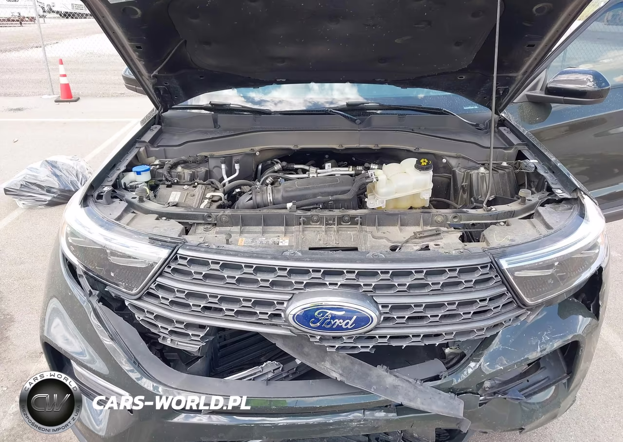 2022 Ford Explorer Xlt VIN:1FMSK8DH8NGA62984 - 10