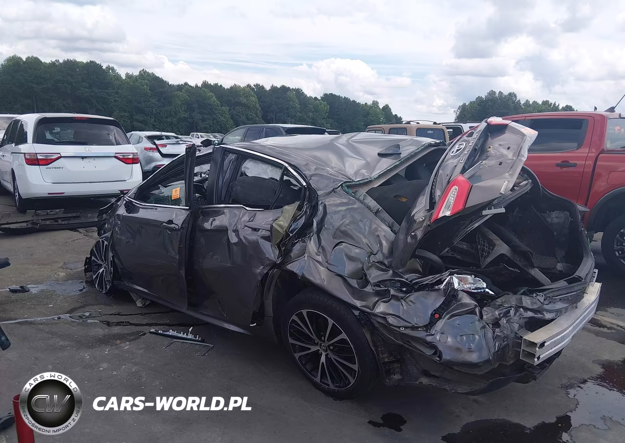 2019 Toyota Camry Se VIN:4T1B11HK3KU803765 - 3