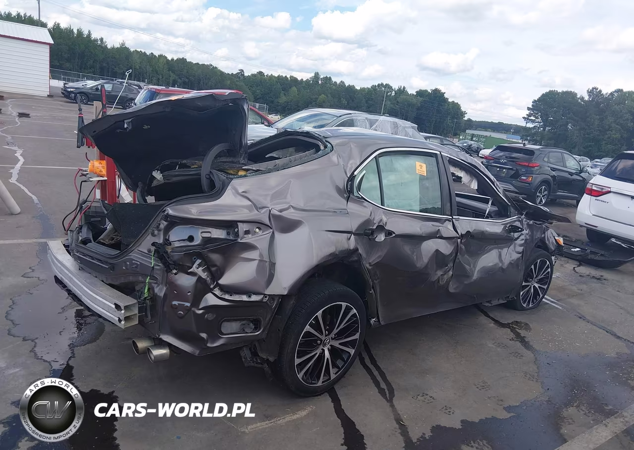2019 Toyota Camry Se VIN:4T1B11HK3KU803765 - 4