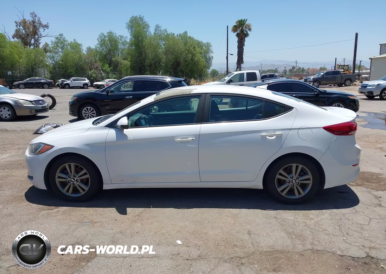 2018 Hyundai Elantra Sel VIN:5NPD84LF0JH220521 - 14