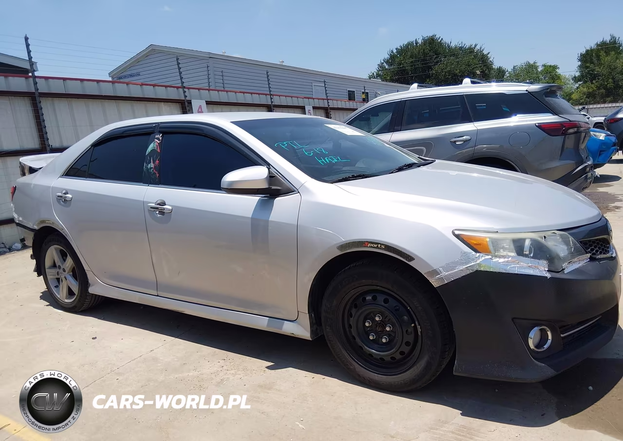 2014 Toyota Camry Se VIN:4T1BF1FKXEU348275 - 13