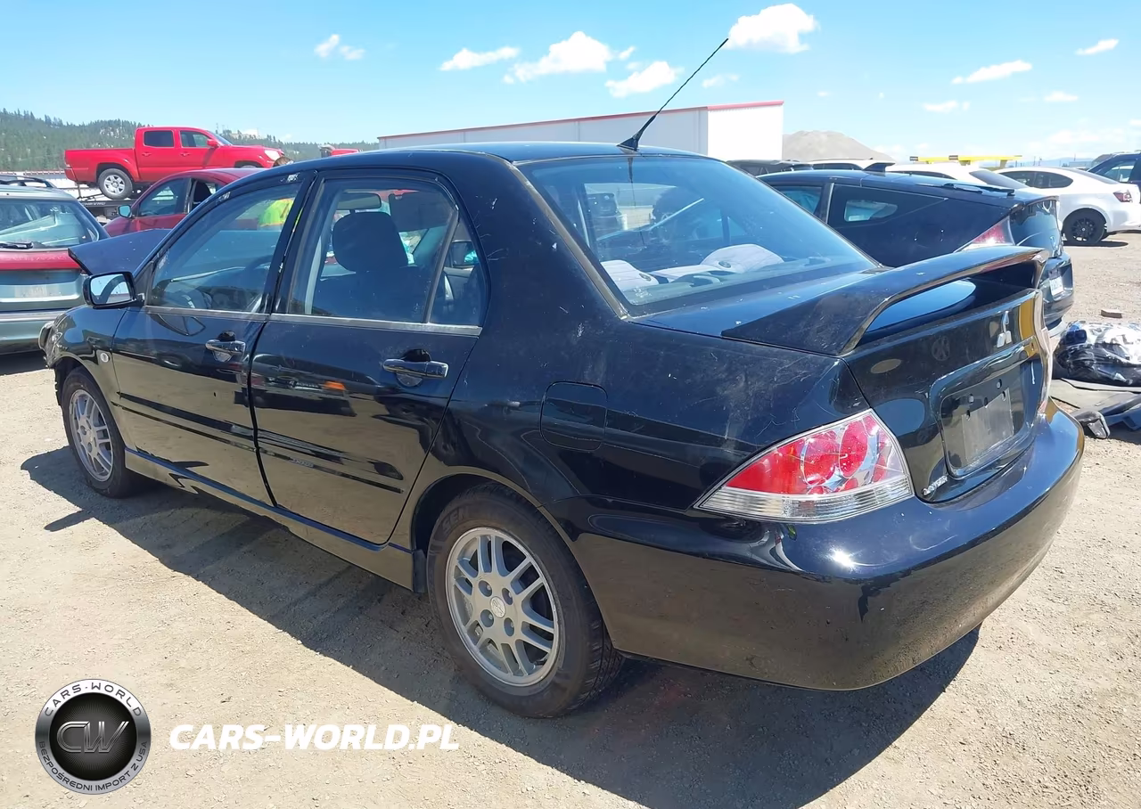 2005 Mitsubishi Lancer Oz Rally VIN:JA3AJ86E15U009873 - 3