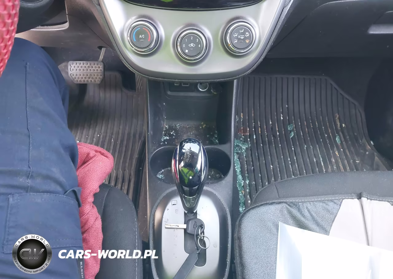 2019 Chevrolet Spark Ls Cvt VIN:KL8CB6SA4KC732058 - 11