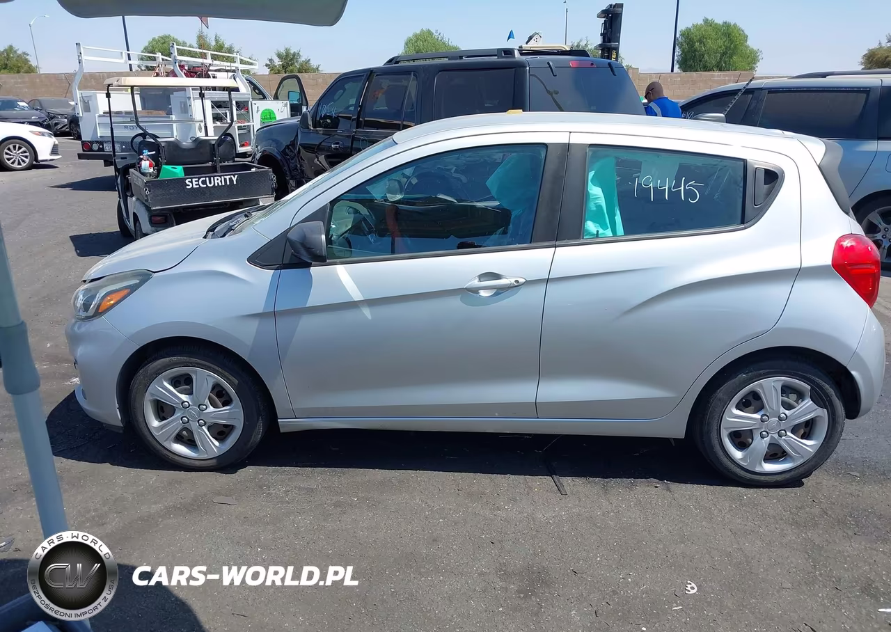 2019 Chevrolet Spark Ls Cvt VIN:KL8CB6SA4KC732058 - 14