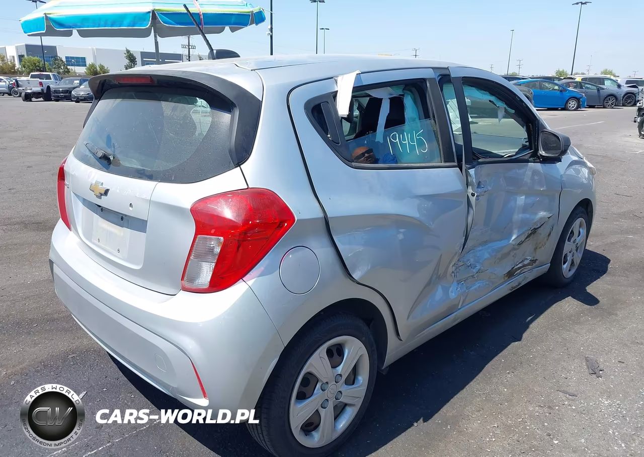 2019 Chevrolet Spark Ls Cvt VIN:KL8CB6SA4KC732058 - 4