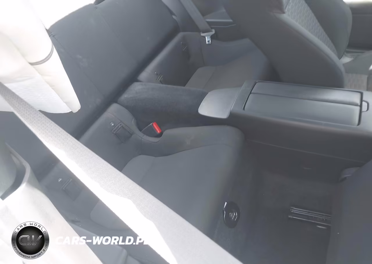 2025 Toyota Gr86 VIN:JF1ZNBB18S9758389 - 8