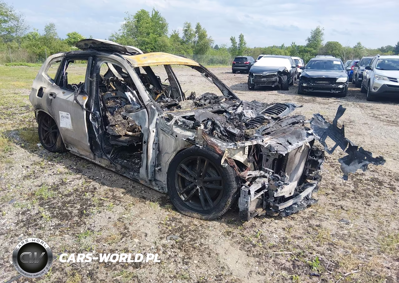 2018 BMW X3 M40I – zdjęcie 1 z 11