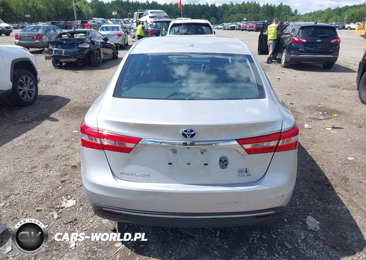 2014 Toyota Avalon Hybrid Xle Touring VIN:4T1BD1EB0EU024260 - 15