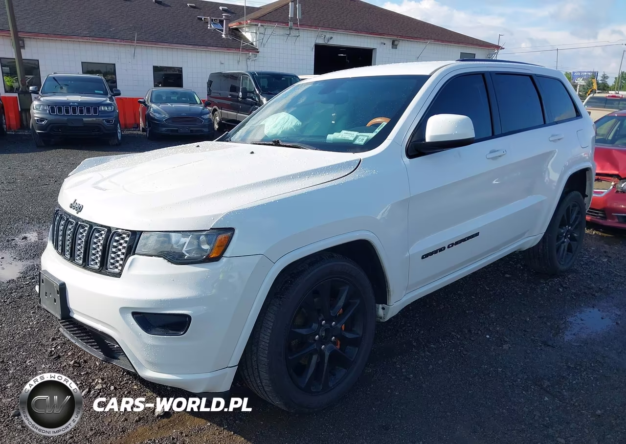 2018 Jeep Grand Cherokee Altitude 4X4 VIN:1C4RJFAG6JC258820 - 2