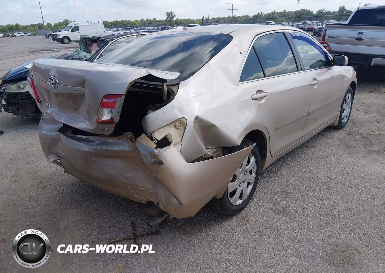 2010 Toyota Camry Le VIN:4T4BF3EK5AR057387 - 4