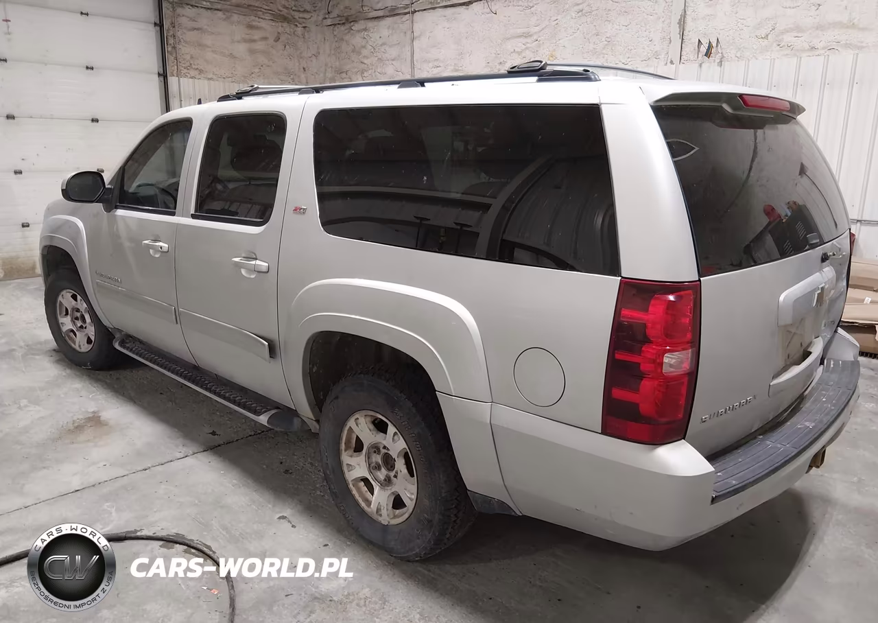 2010 Chevrolet Suburban 1500 Lt1 VIN:1GNUKJE39AR177428 - 3