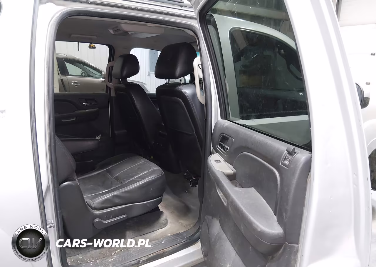 2010 Chevrolet Suburban 1500 Lt1 VIN:1GNUKJE39AR177428 - 8