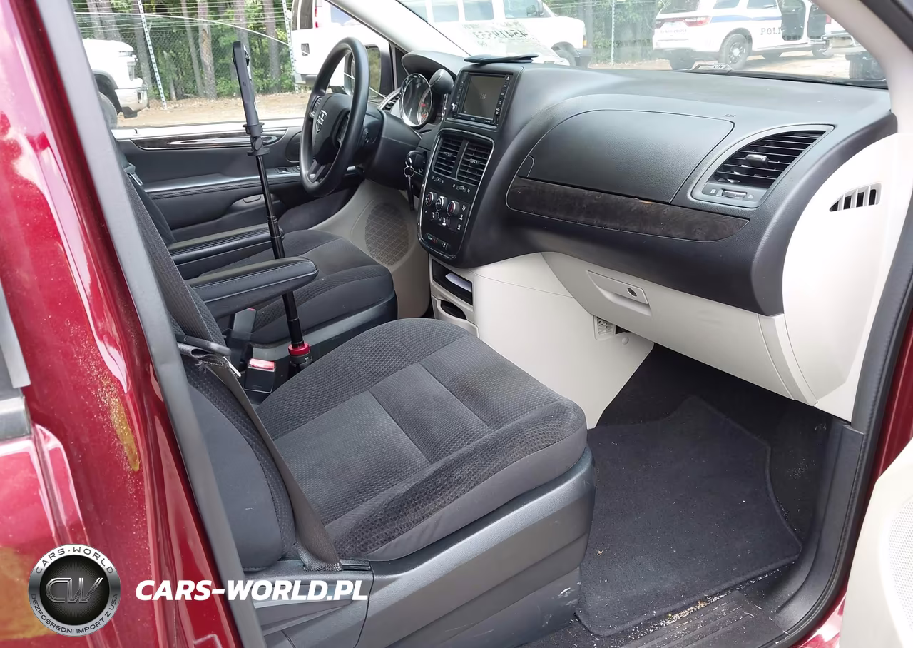2018 Dodge Grand Caravan Se VIN:2C4RDGBG5JR312952 - 5