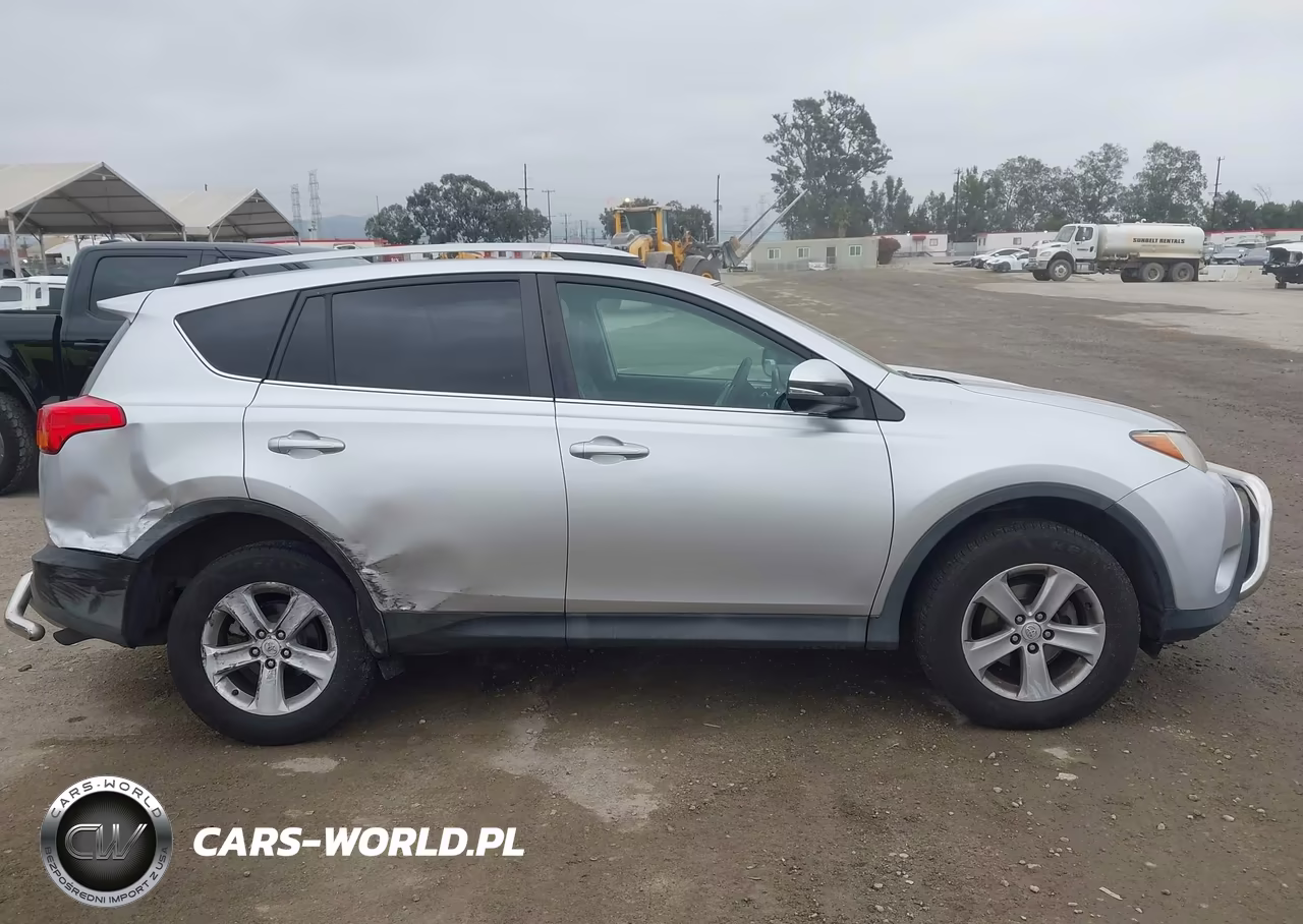2014 Toyota Rav4 Xle VIN:2T3RFREV7EW198464 - 13