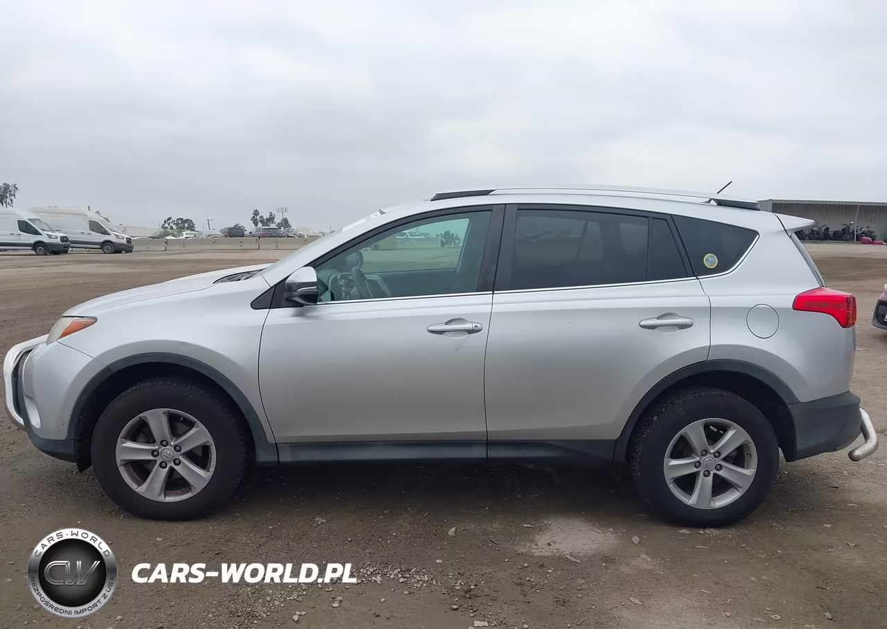 2014 Toyota Rav4 Xle VIN:2T3RFREV7EW198464 - 14