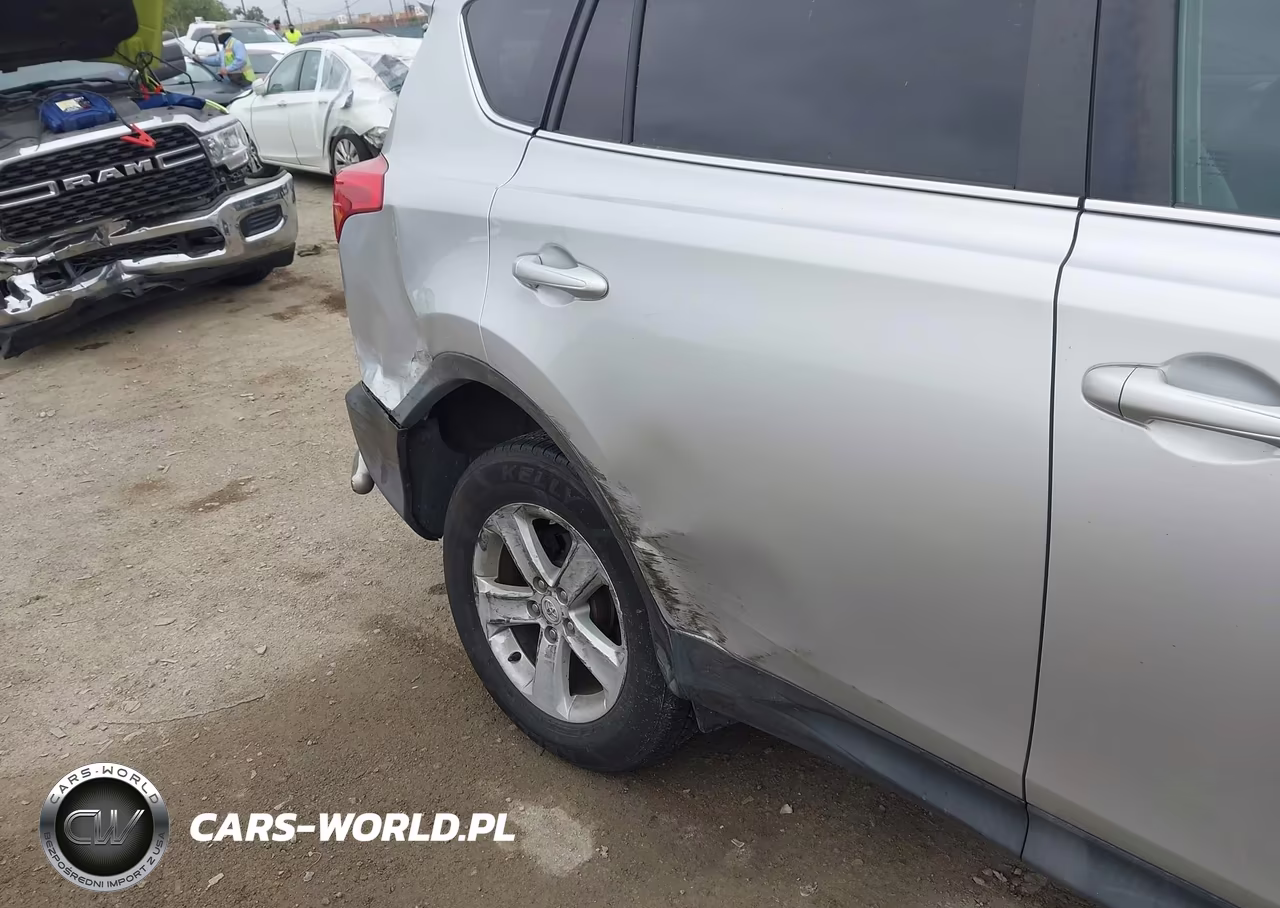 2014 Toyota Rav4 Xle VIN:2T3RFREV7EW198464 - 6