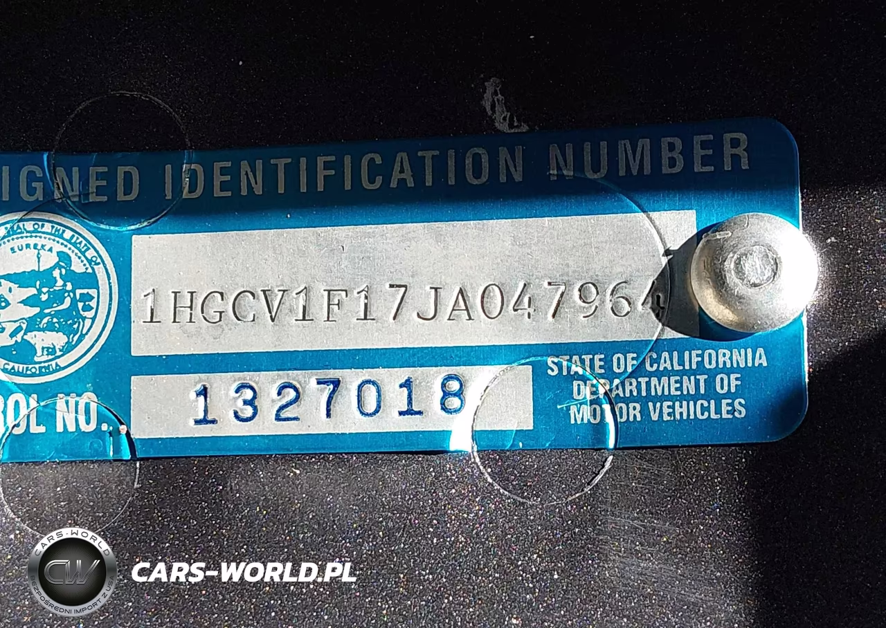 2018 Honda Accord Lx VIN:1HGCV1F17JA047964 - 9