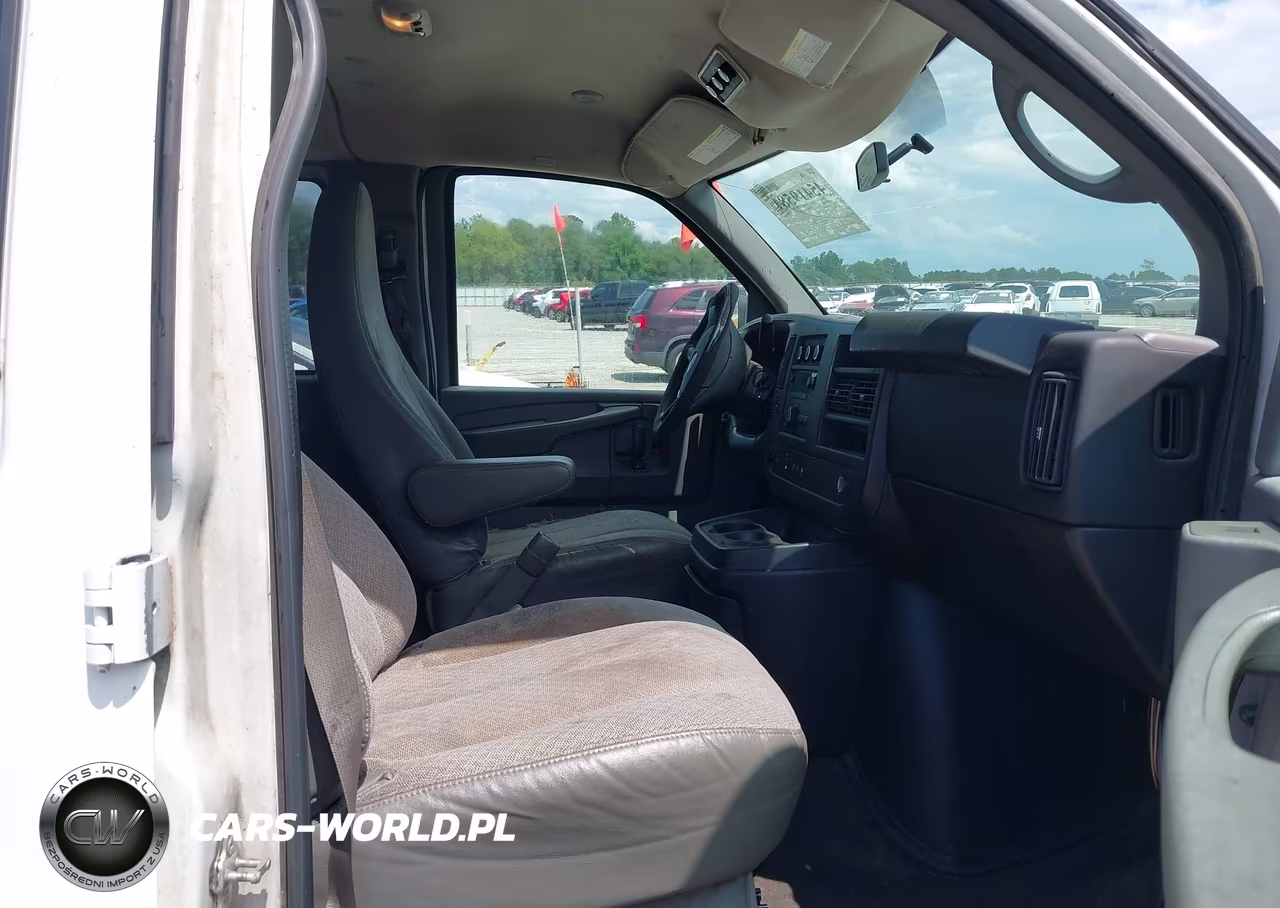 2011 Chevrolet Express 2500 Lt VIN:1GAWGRFA7B1187155 - 5