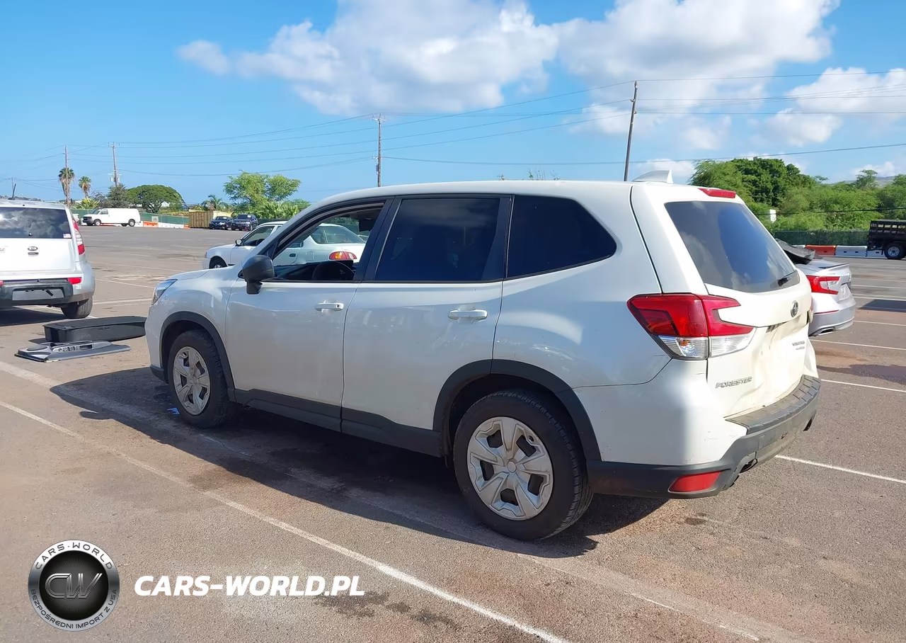 2020 Subaru Forester VIN:JF2SKAAC3LH459841 - 3