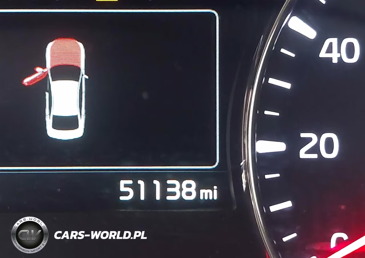2018 Kia Forte S VIN:3KPFL4A7XJE218170 - 15