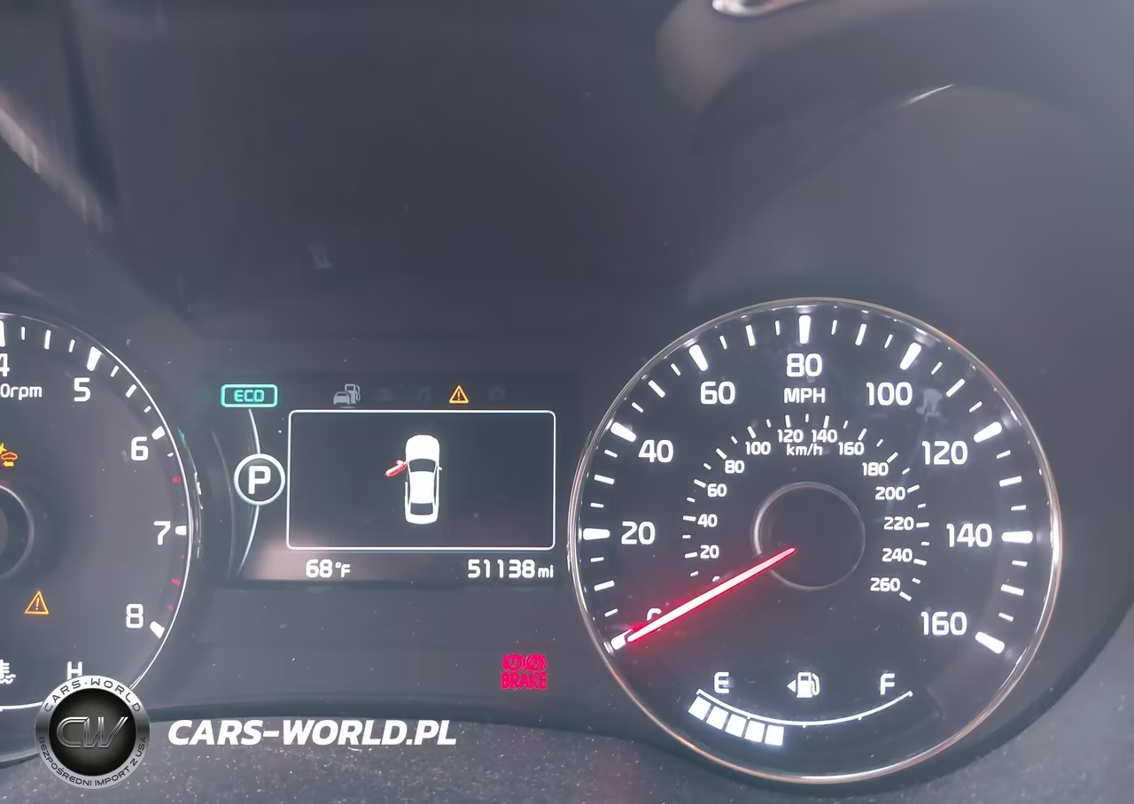 2018 Kia Forte S VIN:3KPFL4A7XJE218170 - 7