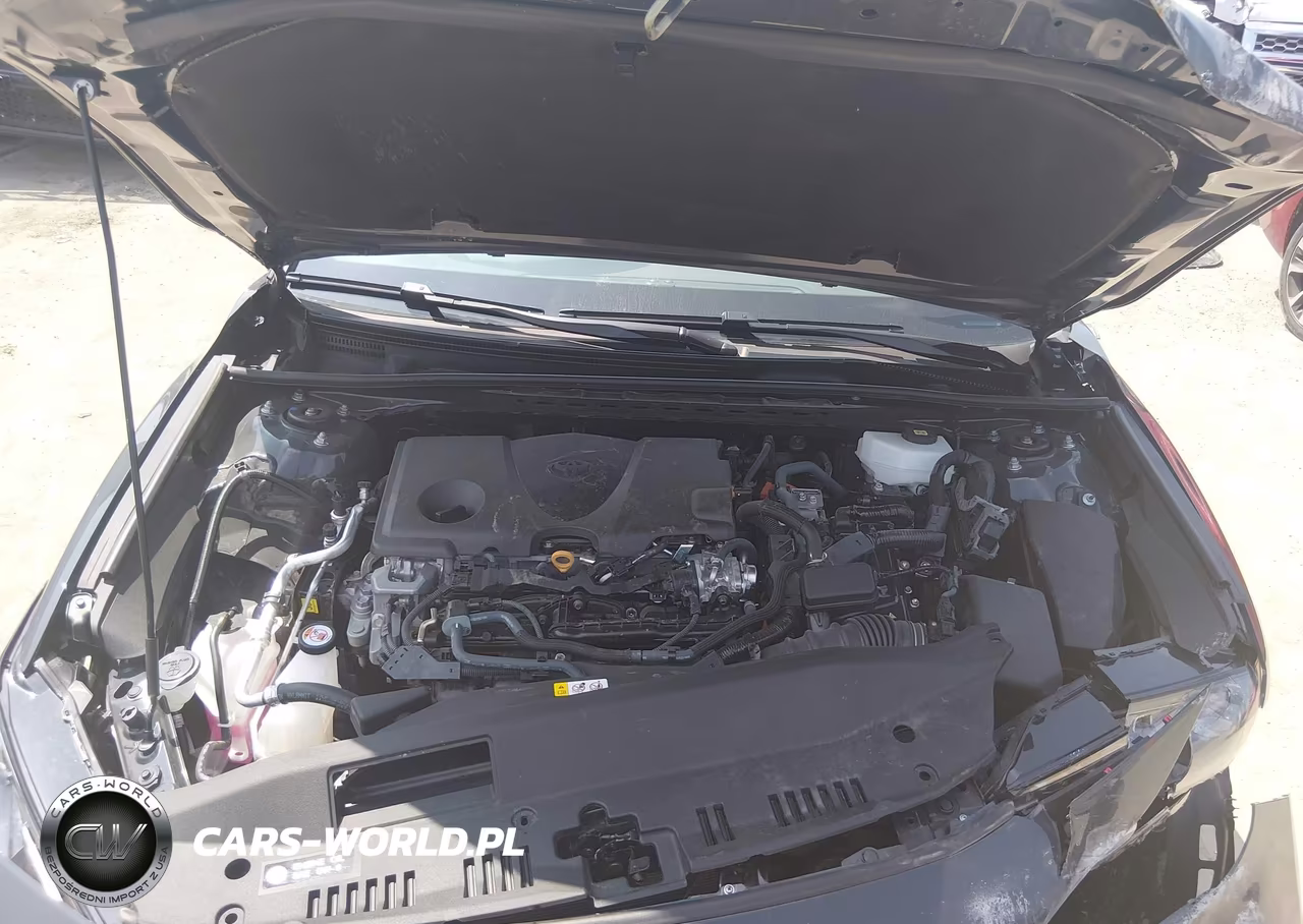 2026 Toyota Camry Se VIN:4T1DAACK0TU233340 - 10