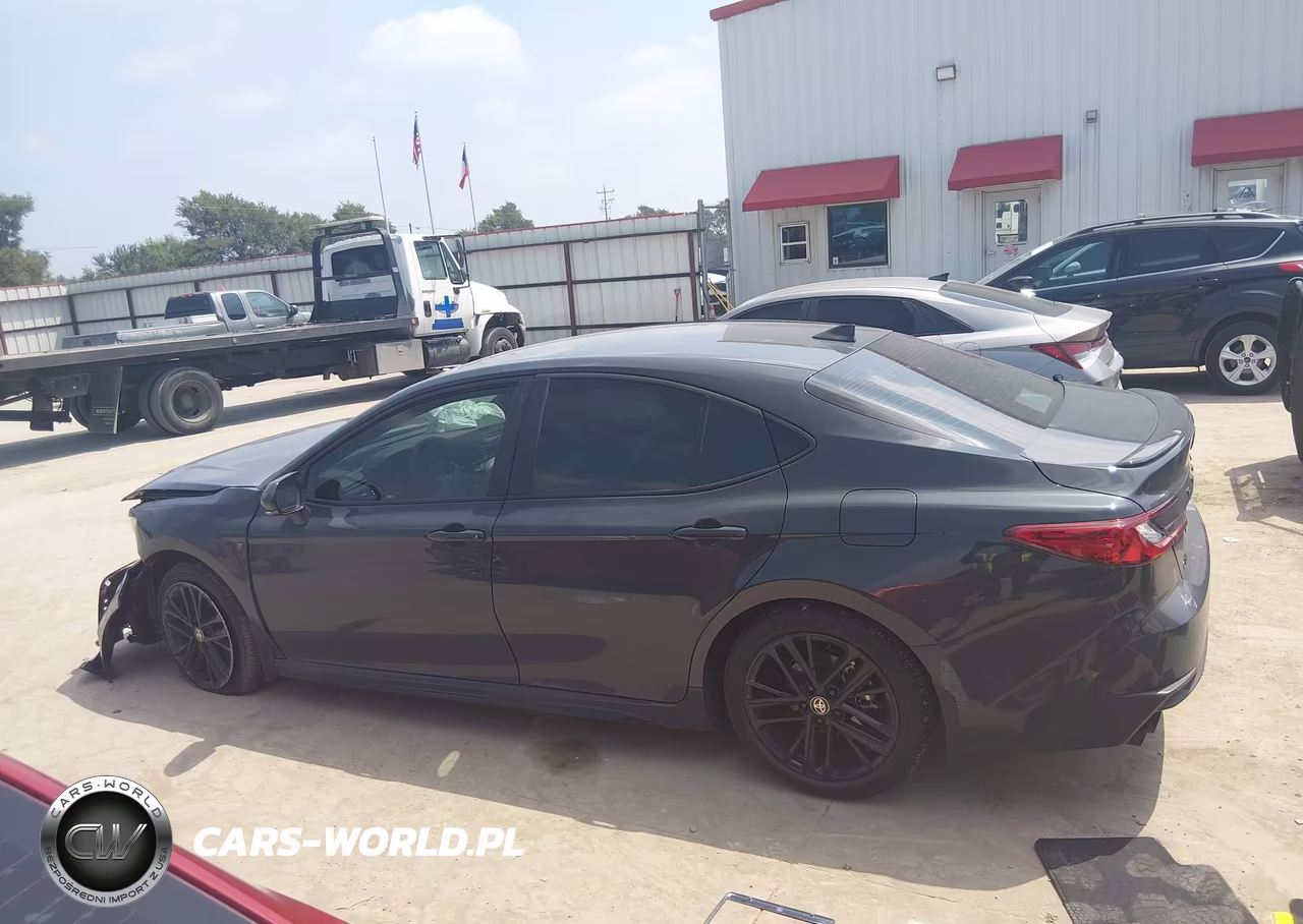 2026 Toyota Camry Se VIN:4T1DAACK0TU233340 - 14