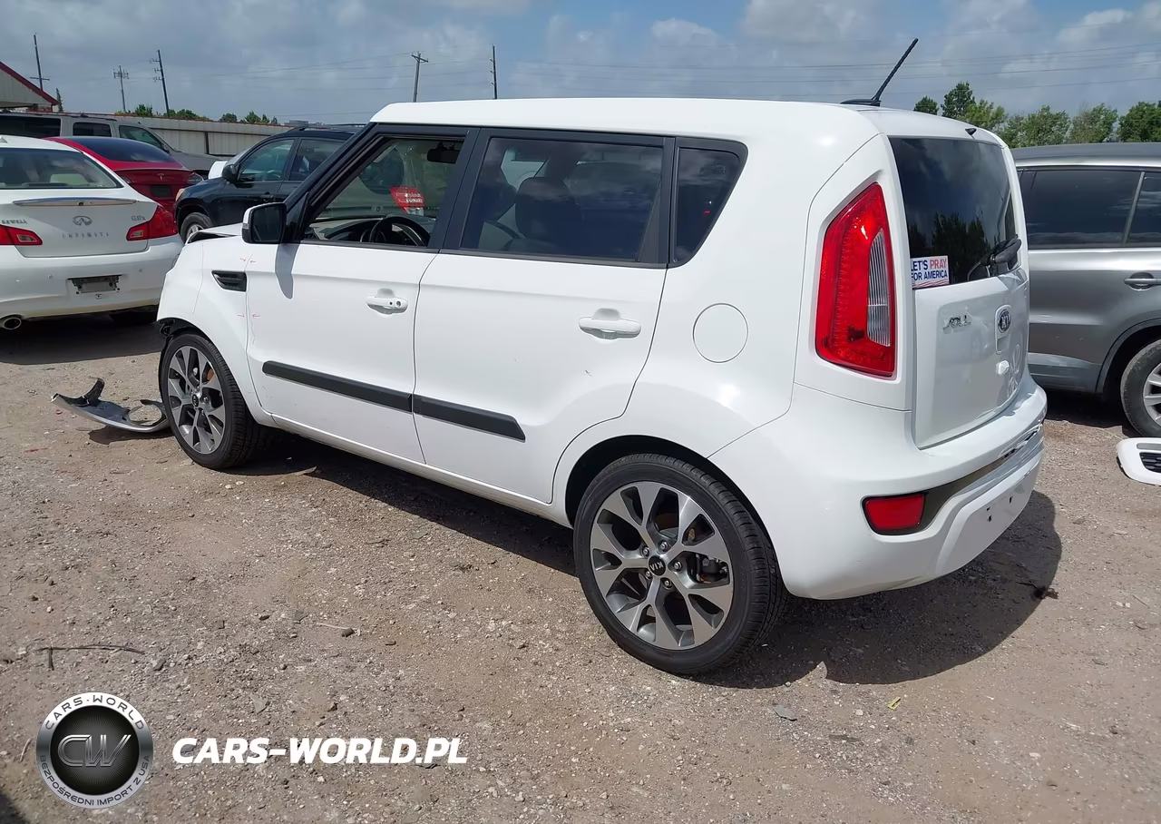 2013 Kia Soul ! VIN:KNDJT2A62D7522829 - 3