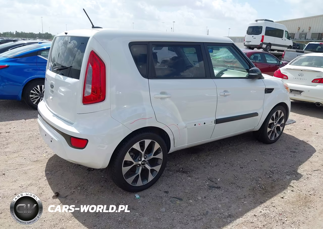 2013 Kia Soul ! VIN:KNDJT2A62D7522829 - 4