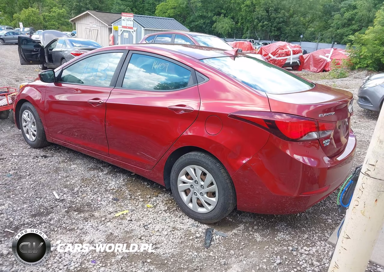2015 Hyundai Elantra Se VIN:5NPDH4AE2FH609923 - 3
