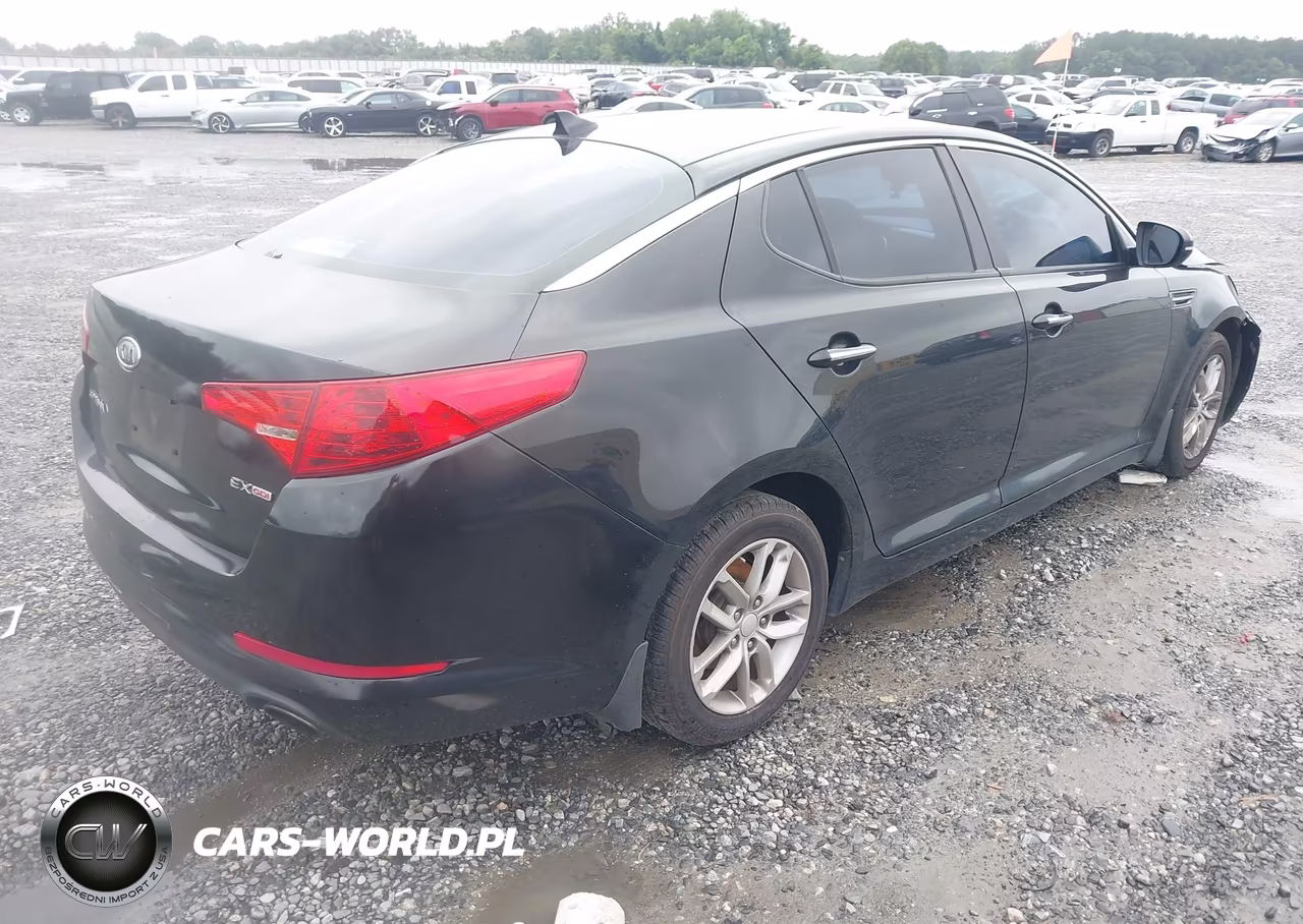 2013 Kia Optima Lx VIN:5XXGM4A73DG173294 - 4