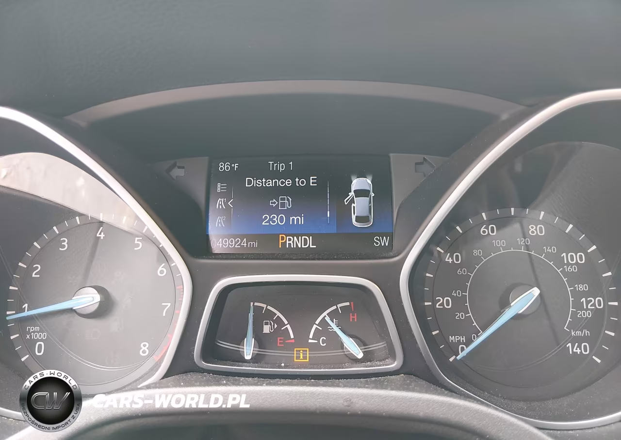 2017 Ford Focus Se VIN:1FADP3F23HL292024 - 7