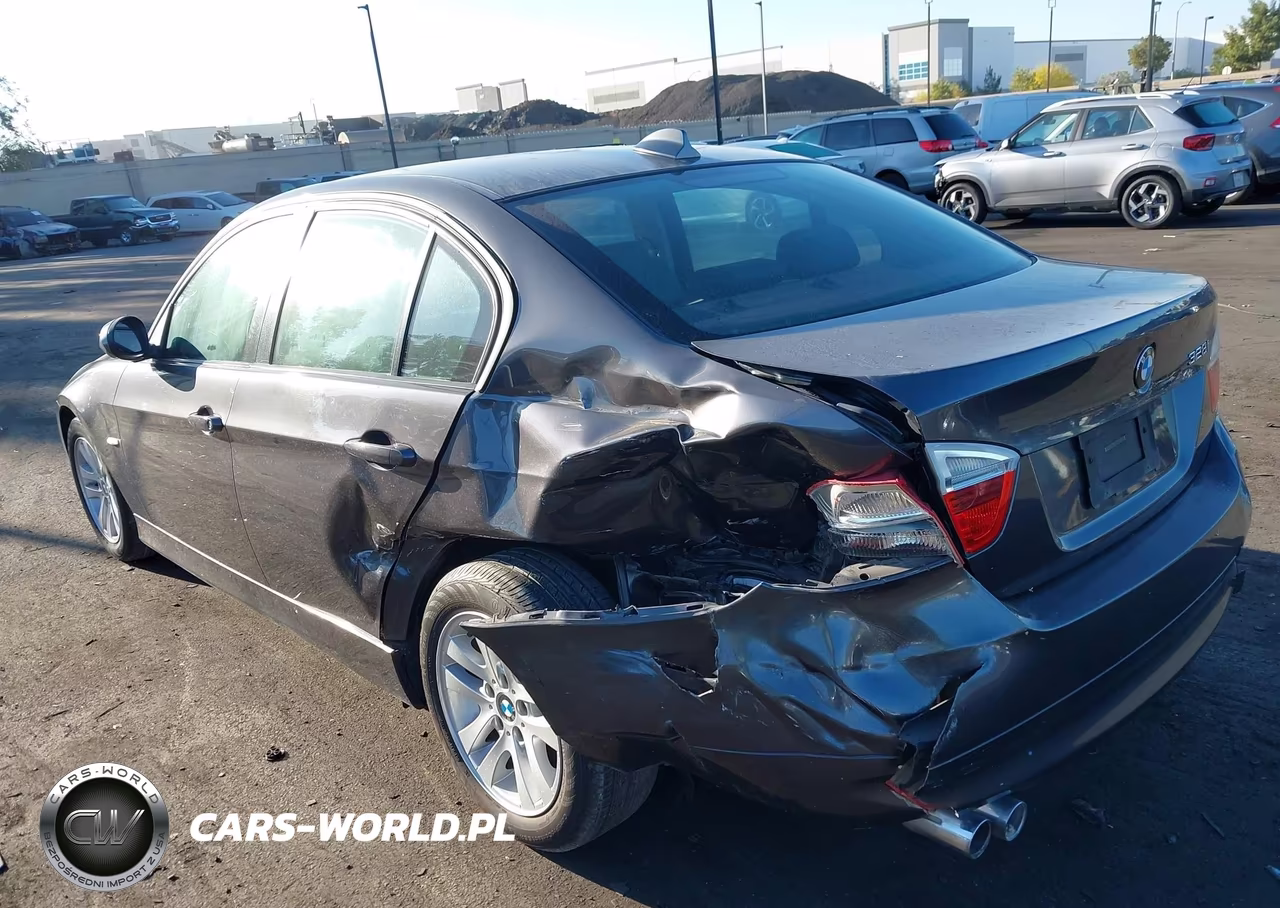 2007 BMW 328I VIN:WBAVA33507KX83747 - 3