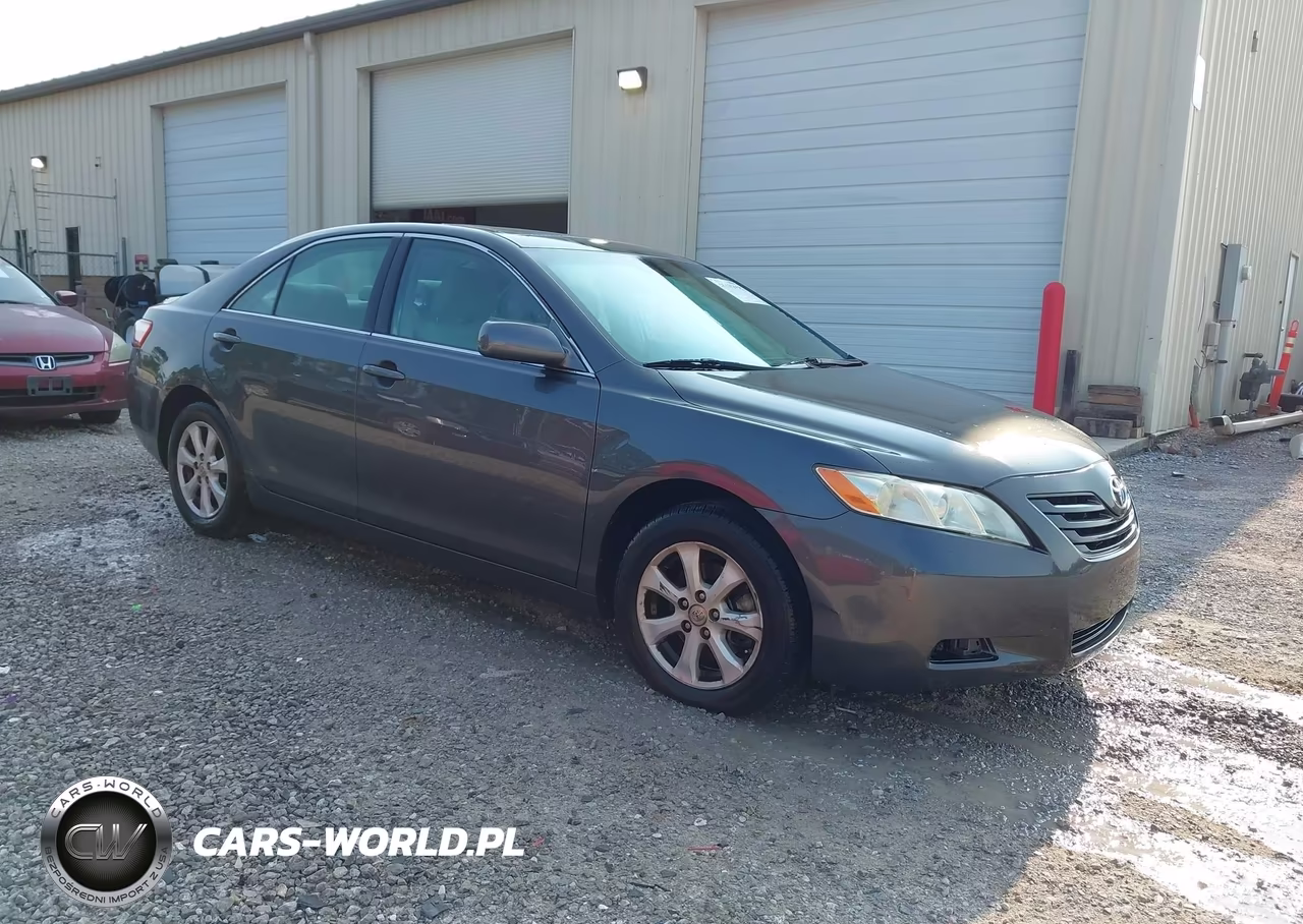 2007 Toyota Camry Le – zdjęcie 1 z 11