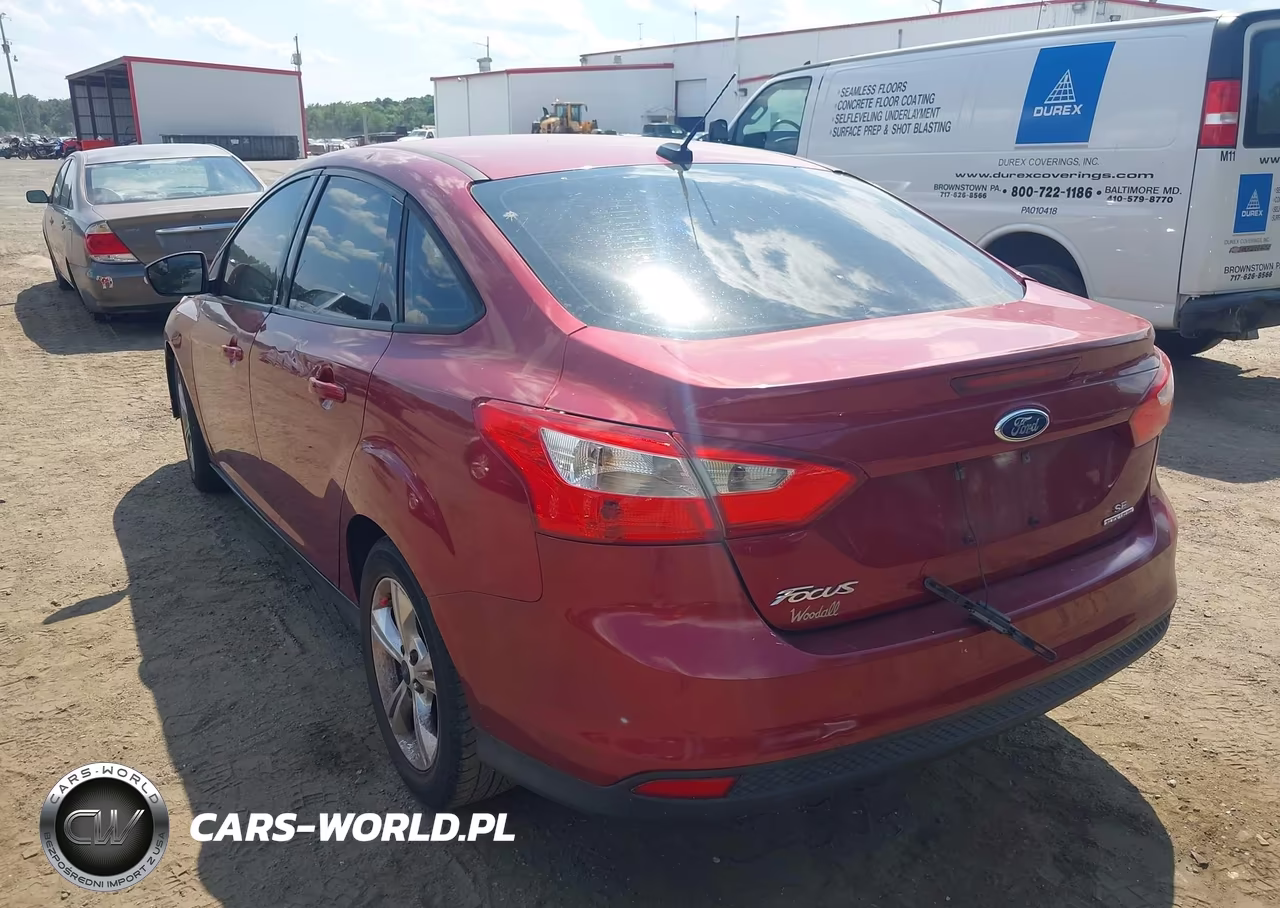 2014 Ford Focus Se VIN:1FADP3F20EL369265 - 3