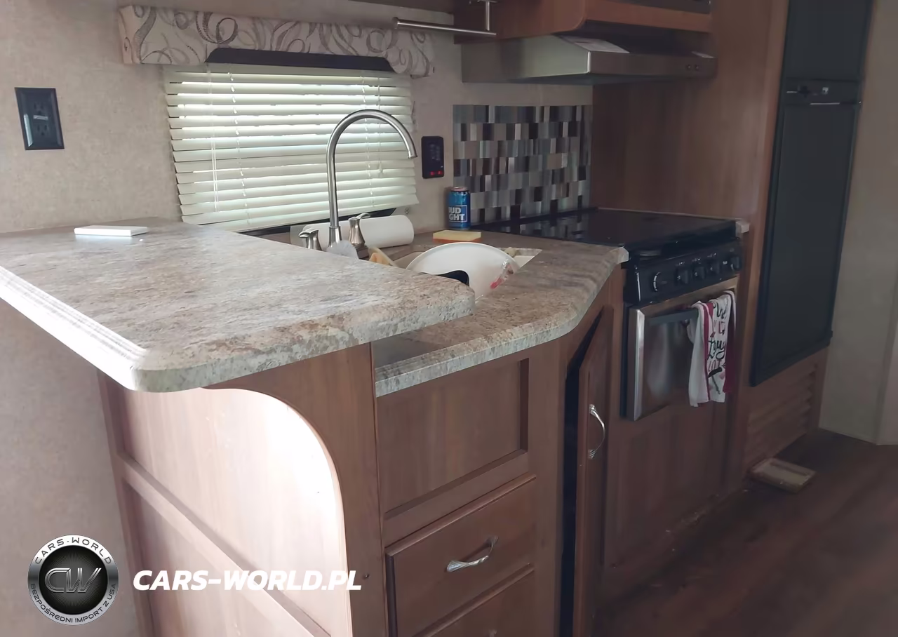 2018 Coachmen Catalina VIN:5ZT2CAZB0JT011086 - 14