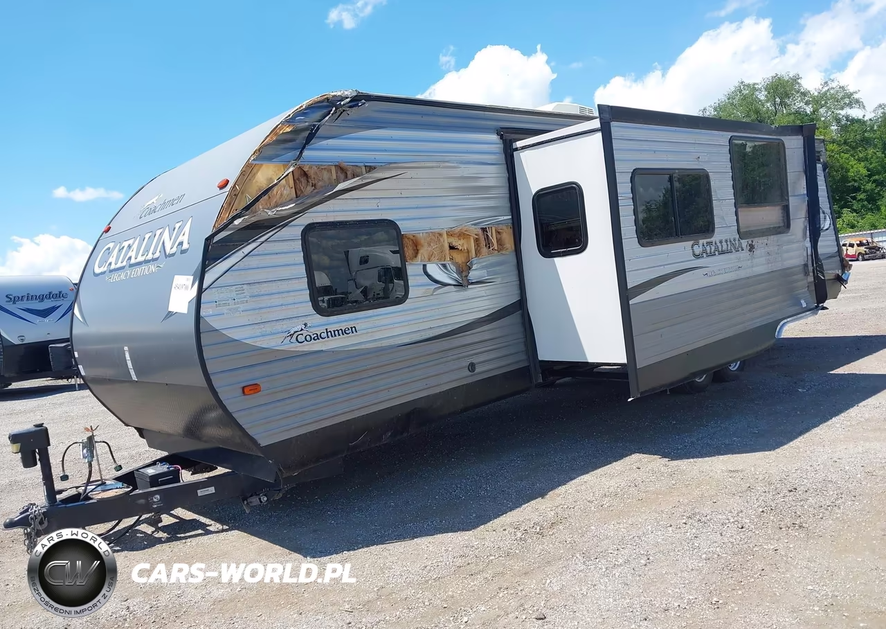 2018 Coachmen Catalina VIN:5ZT2CAZB0JT011086 - 2