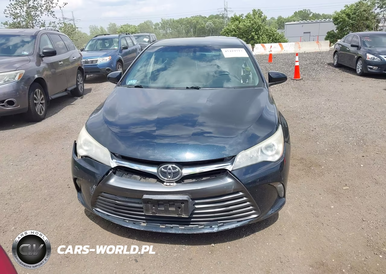 2015 Toyota Camry Xle VIN:4T4BF1FK1FR495088 - 12
