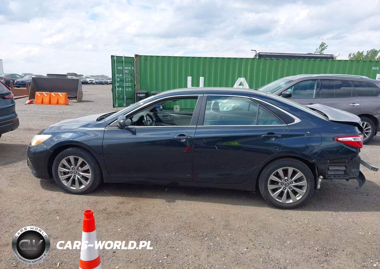 2015 Toyota Camry Xle VIN:4T4BF1FK1FR495088 - 14
