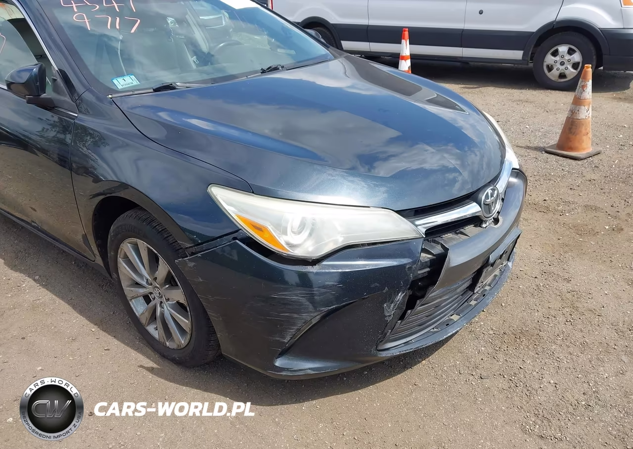 2015 Toyota Camry Xle VIN:4T4BF1FK1FR495088 - 17