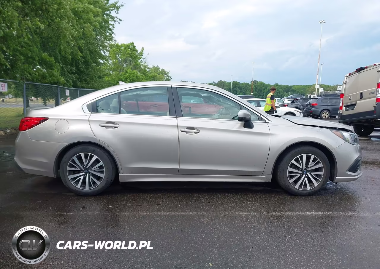 2019 Subaru Legacy 2.5I Premium VIN:4S3BNAF6XK3039448 - 12