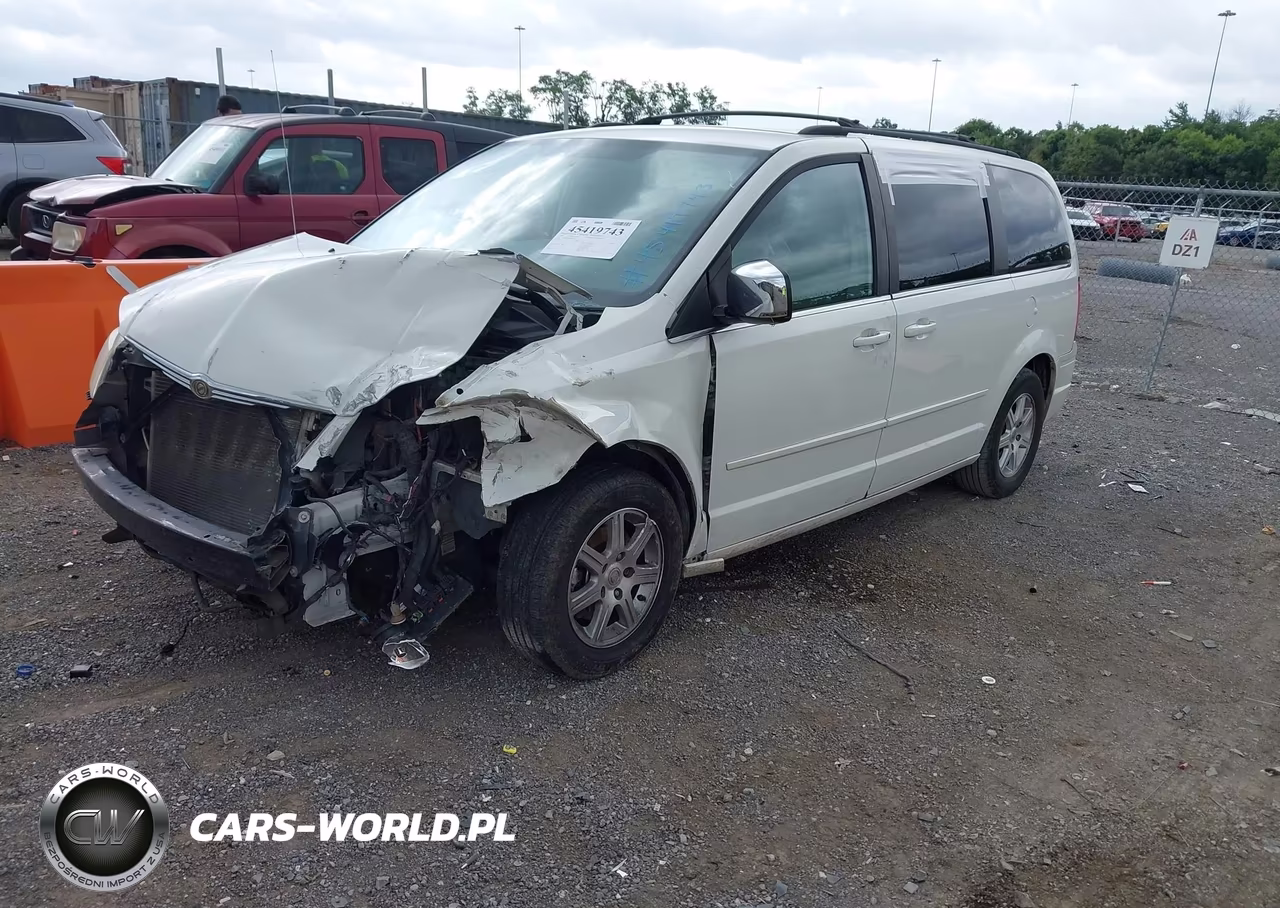2008 Chrysler Town & Country Touring VIN:2A8HR54P08R639745 - 2