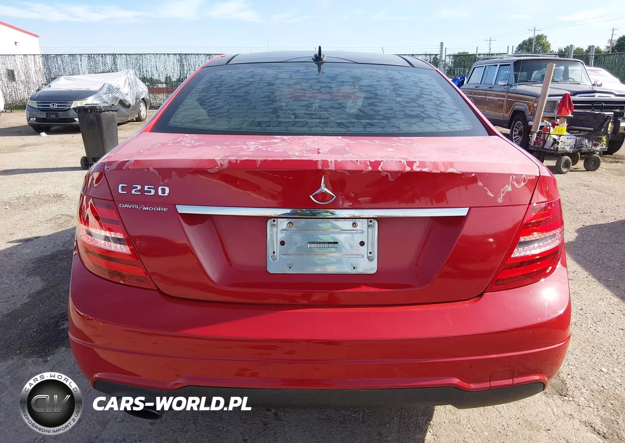2015 Mercedes-Benz C 250 VIN:WDDGJ4HB1FG431249 - 16