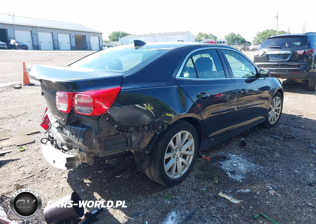 2015 Chevrolet Malibu 2Lt VIN:1G11D5SL7FF191525 - 4